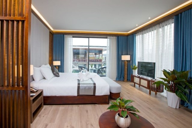 Deluxe Mountain View